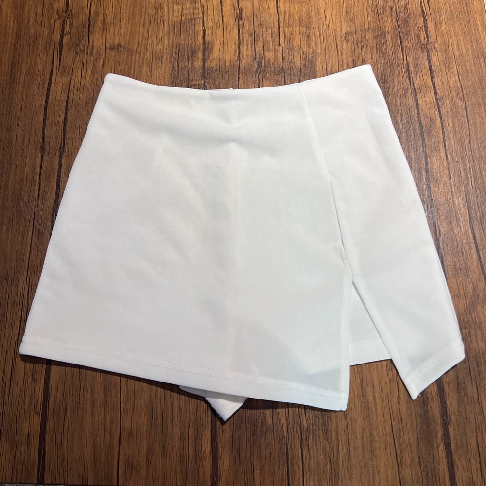 Shein white mini skort